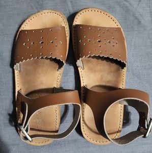 Freshly Picked size 10 sandals